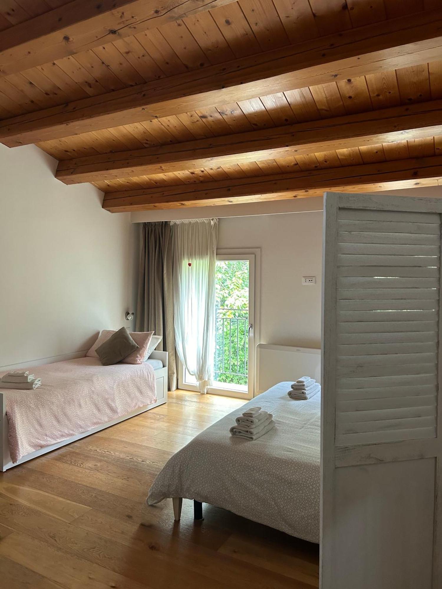 Beehouse - La Casa Delle Api Agriturismo Borso del Grappa Exterior foto